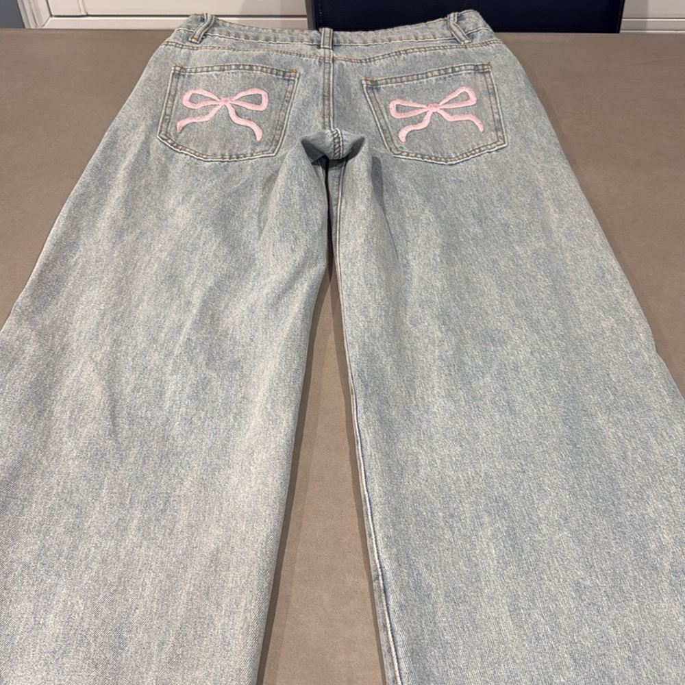 Edikted Bow Jeans size XS - Picture 5 of 6